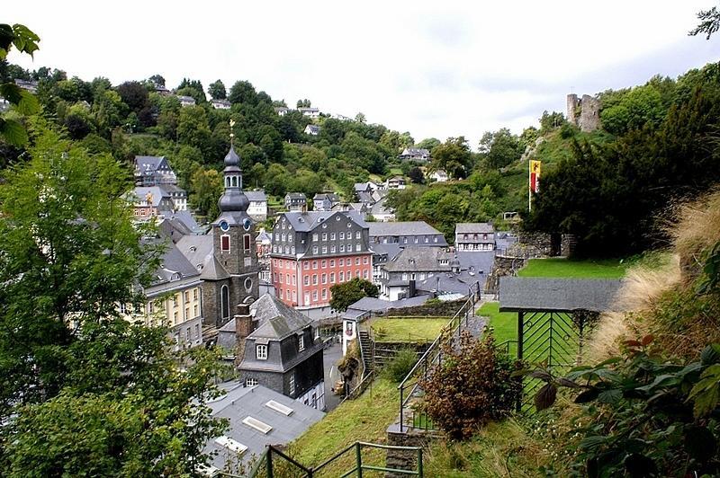 Gaestehaus Luise Bed & Breakfast Monschau Phòng bức ảnh